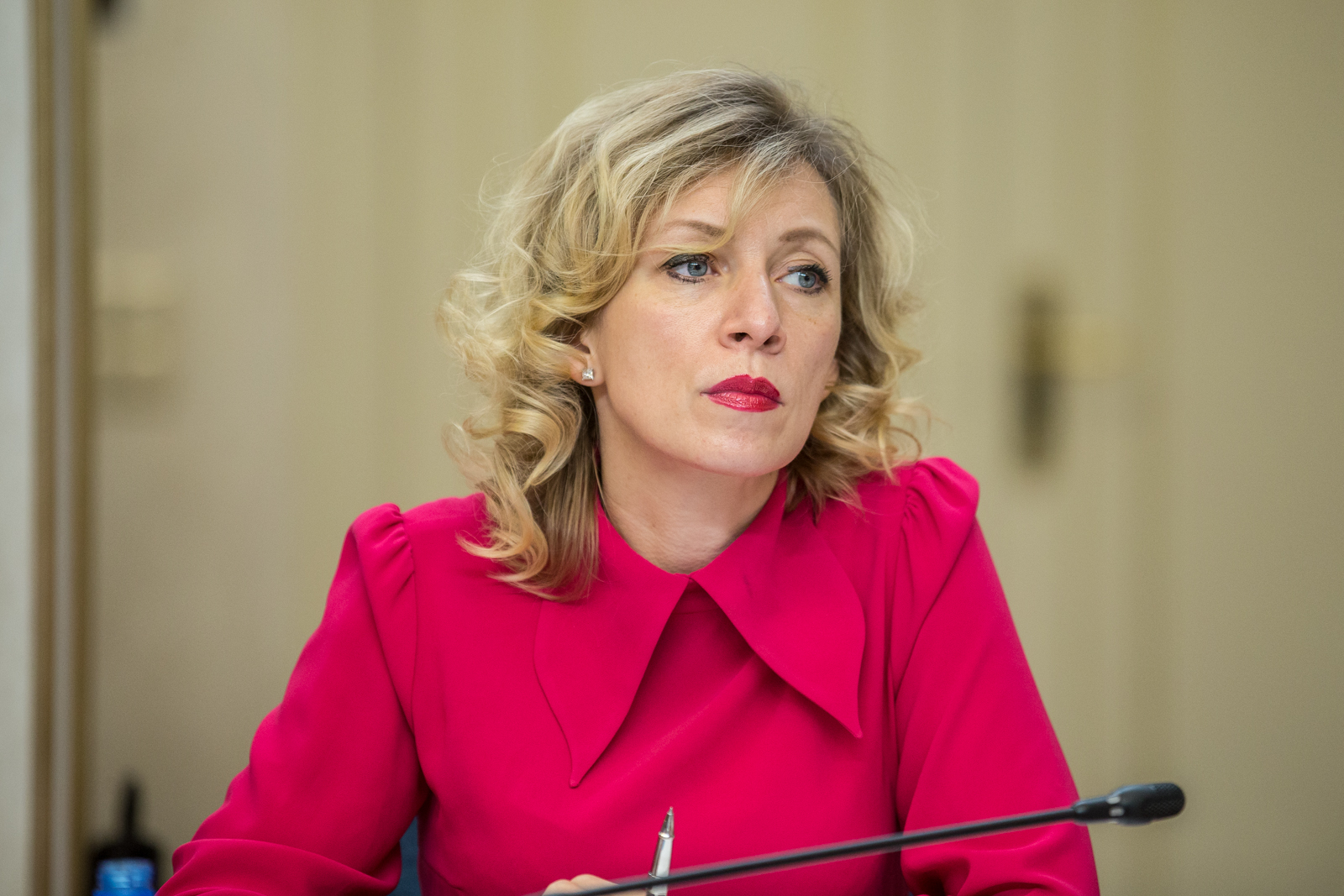Захарова назвала передачу Португалией вертолетов Украине враждебным шагом