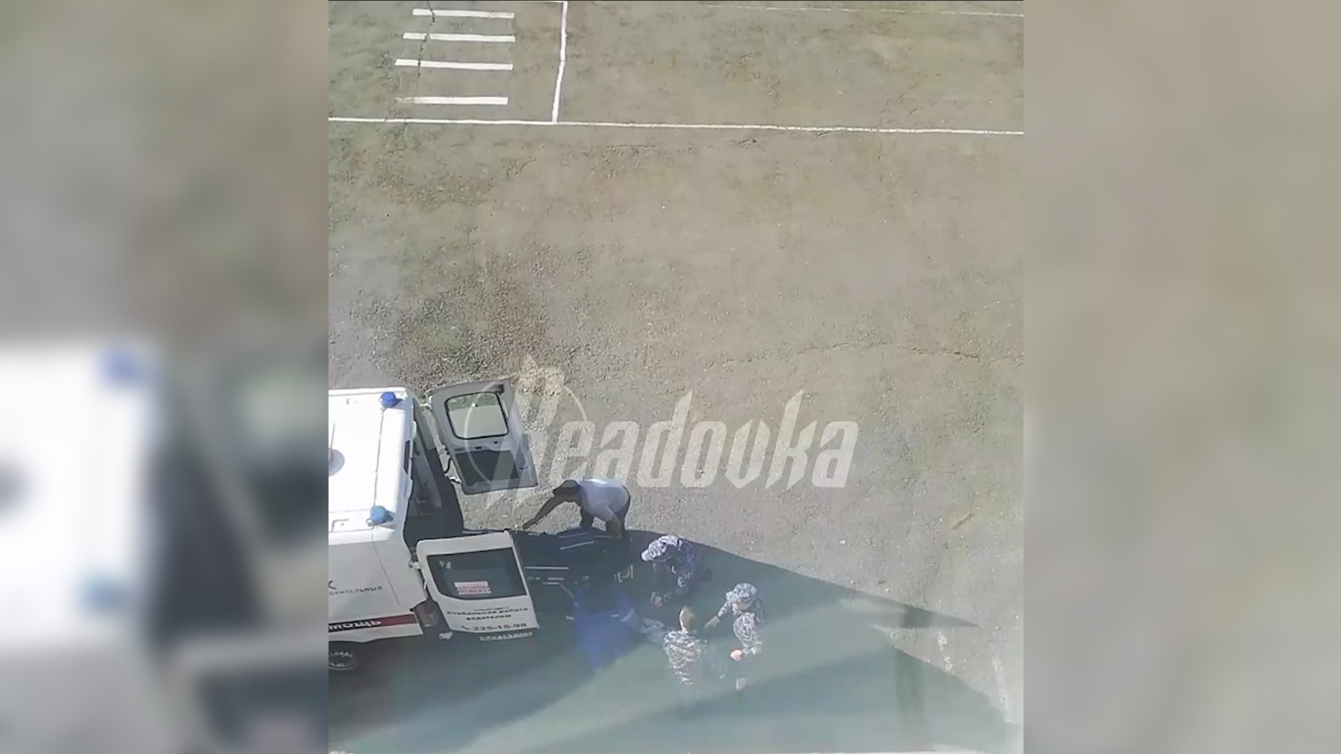 Напавший на челябинскую школу подросток пробил голову ученице