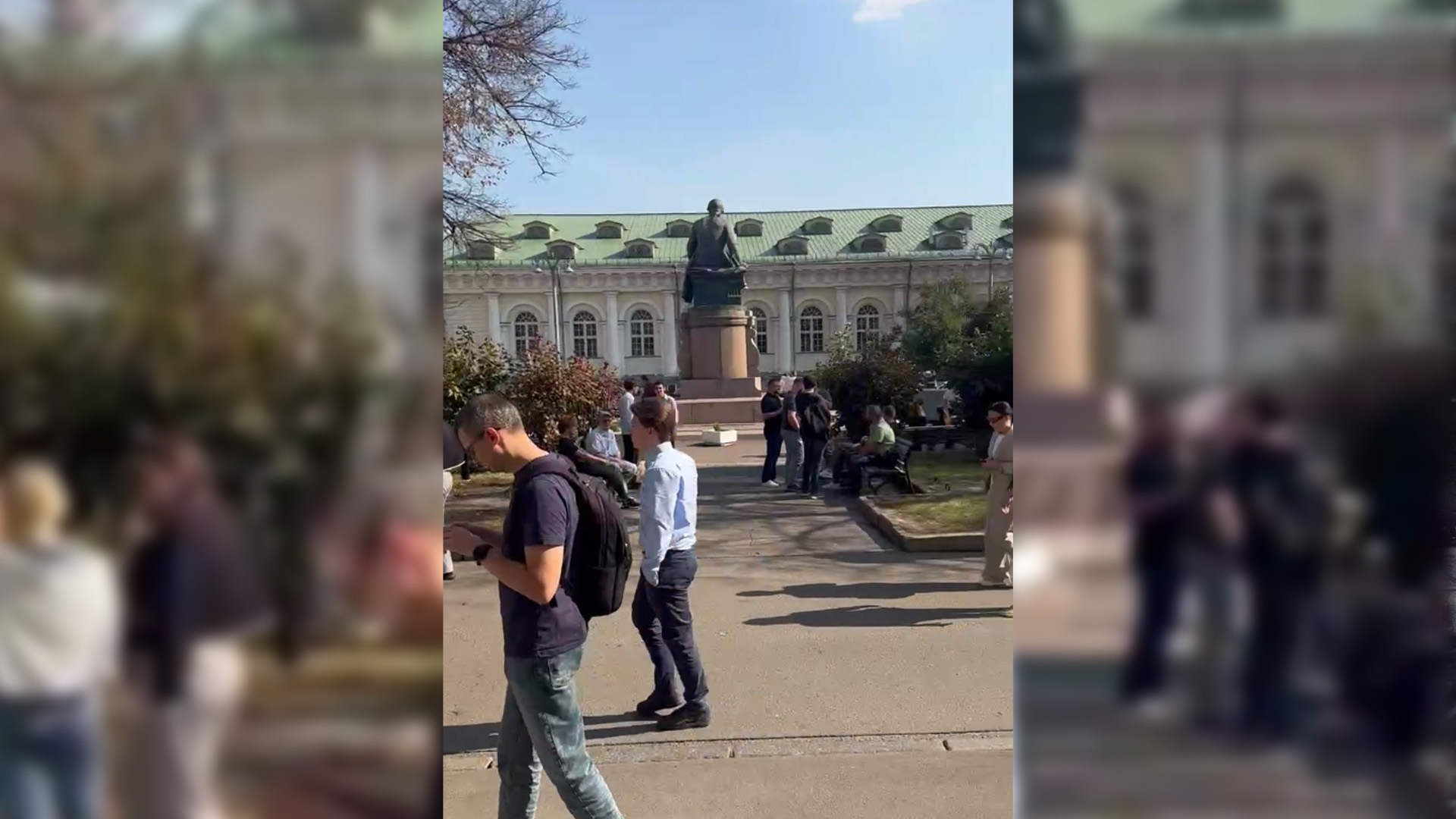 Эвакуированные студенты МГУ вернулись на занятия