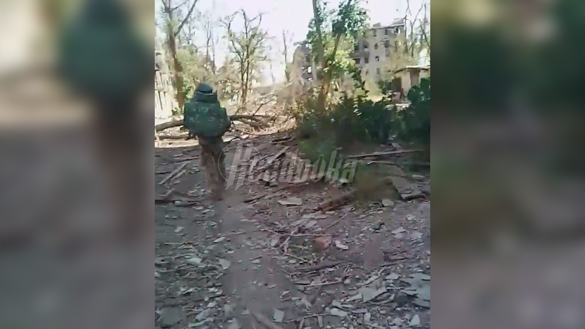 Появились кадры боевых действий в Торецке