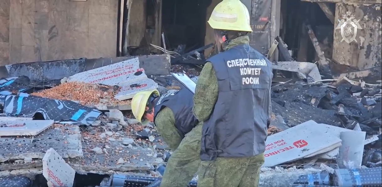 После пожара в Хабаровском театре возбуждено дело об организации незаконной миграции