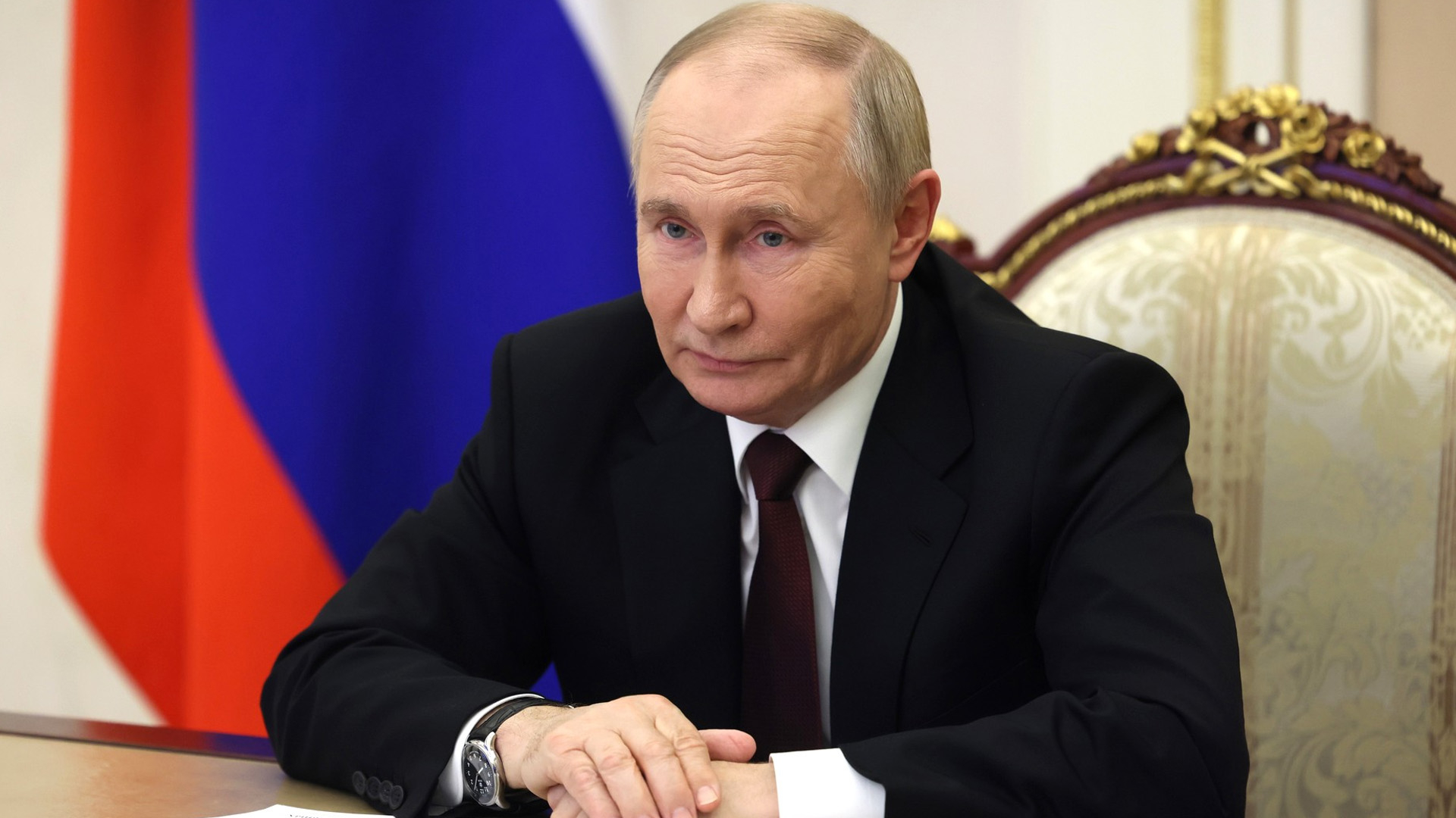 Путин подписал закон о ужесточении наказания за скрытие автомобильных номеров