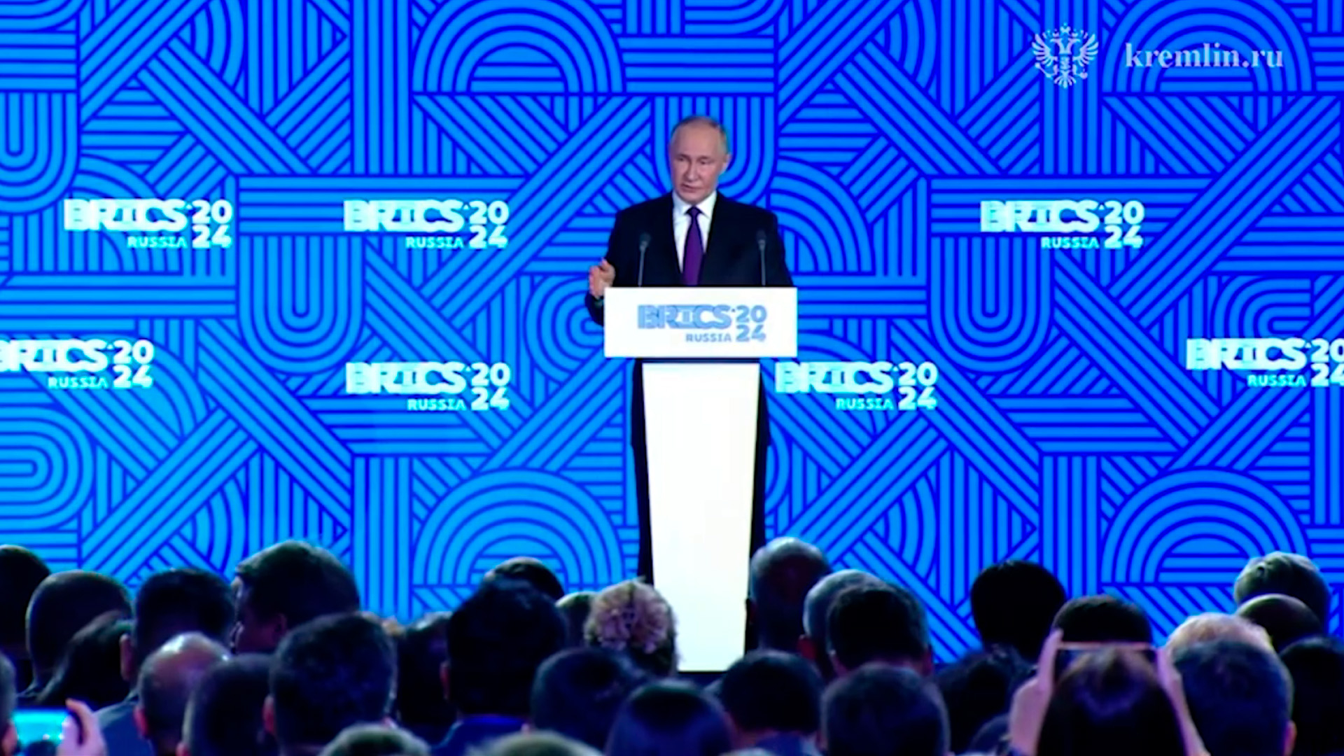 Путин оценил роль БРИКС в глобальной экономике