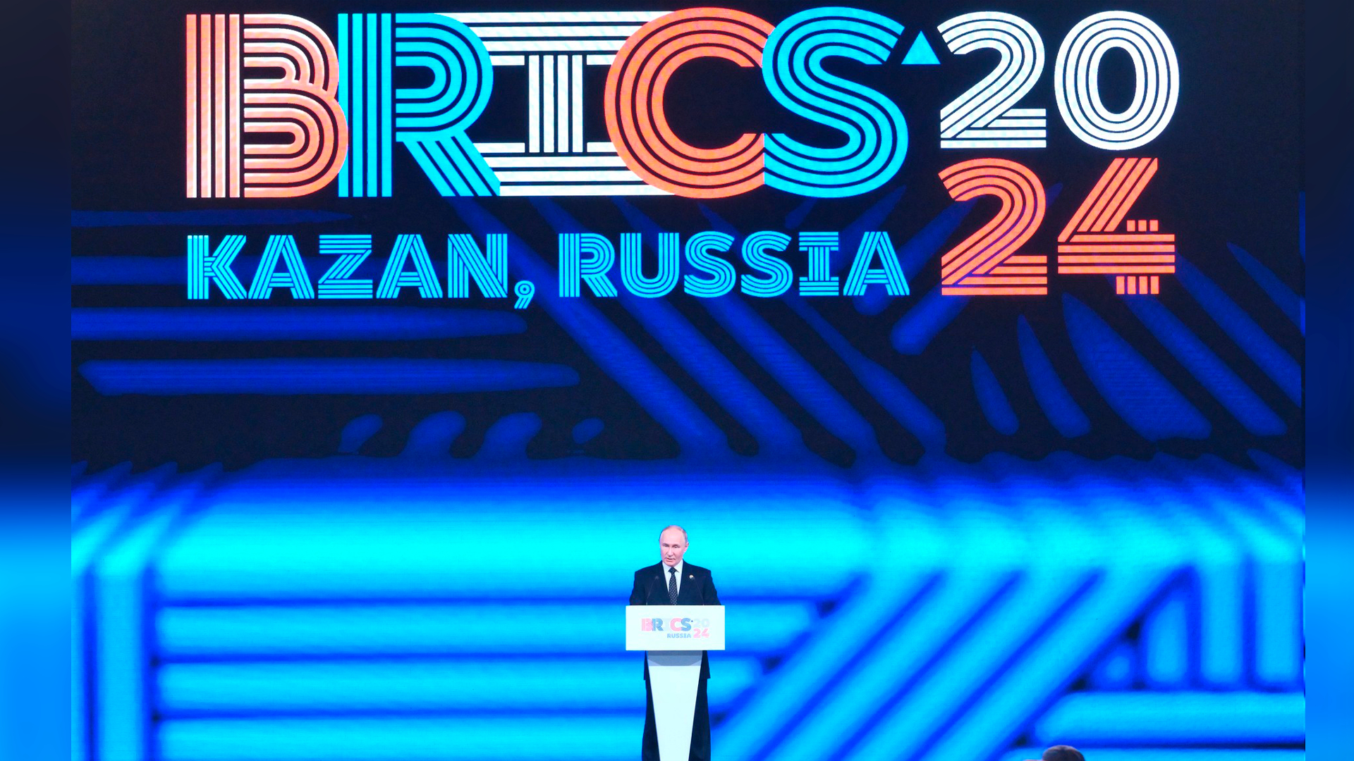 Путин заявил об участии НАТО в украинском конфликте