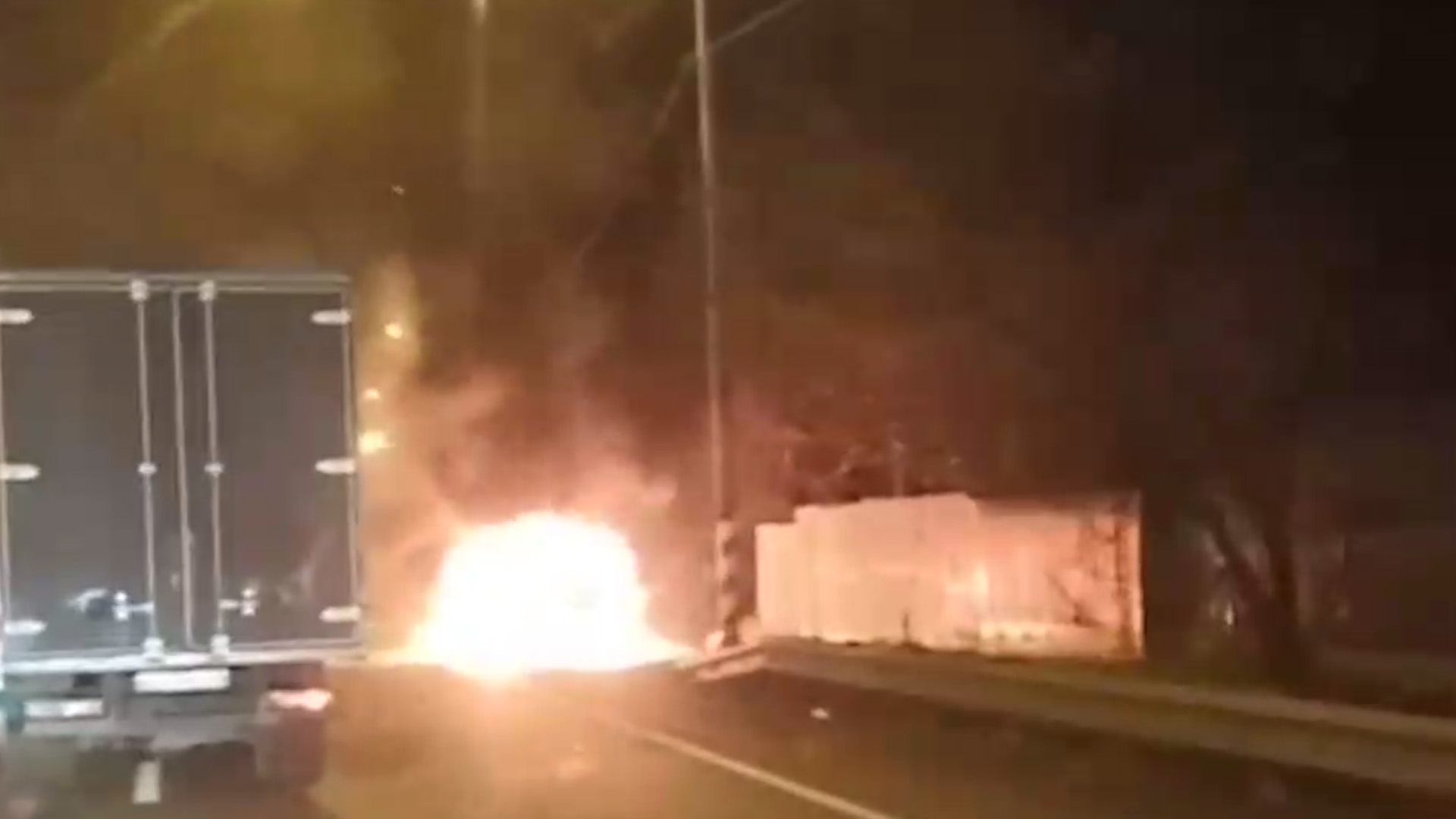 В Подмосковье при тест-драйве загорелся китайский автомобиль