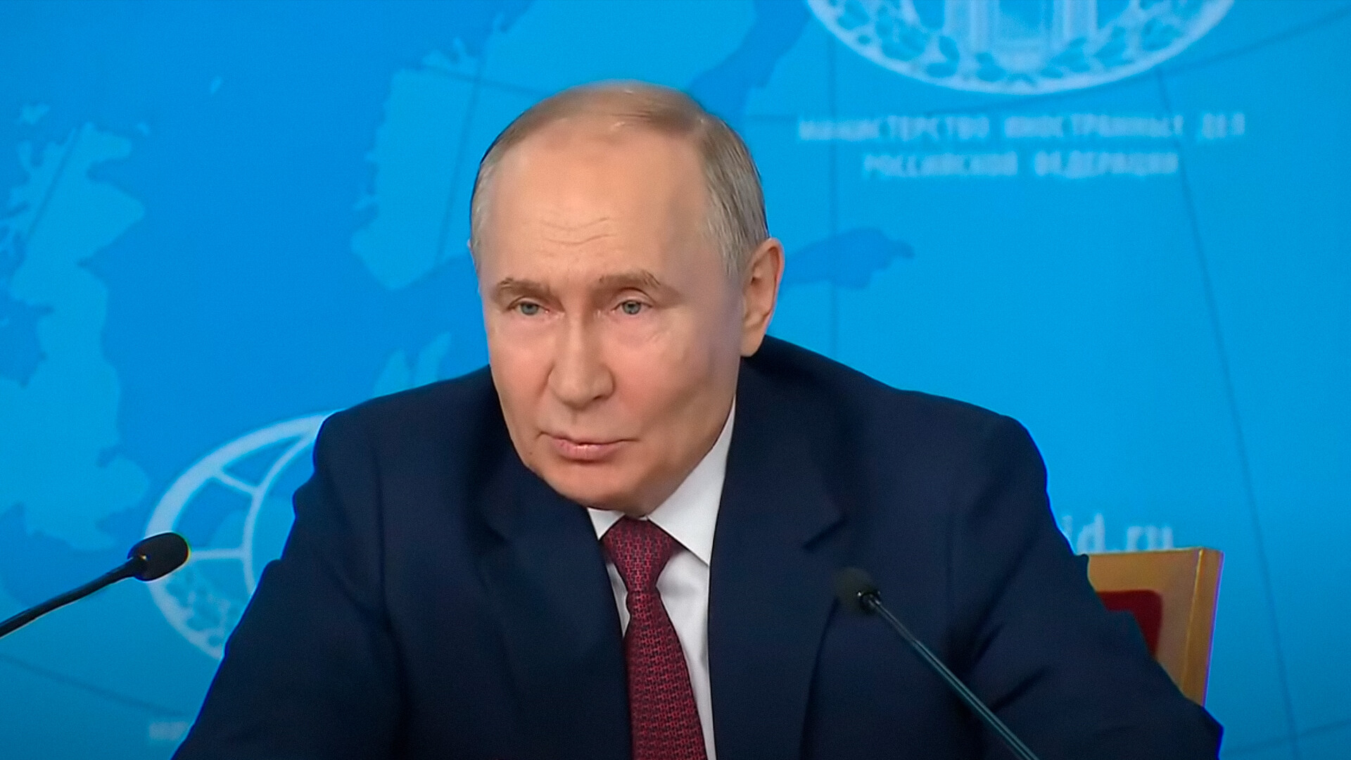 Путин прокомментировал доходы США благодаря роли доллара как мировой валюты