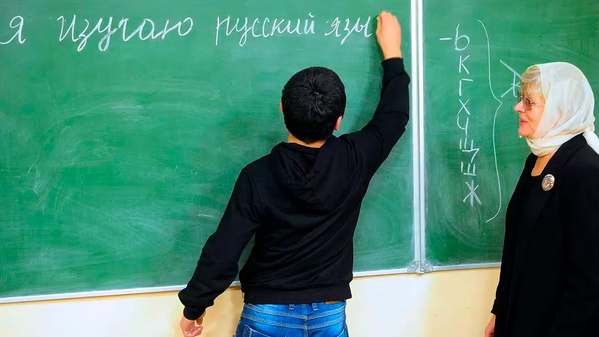 В Удмуртии решили заняться обучением мигрантов