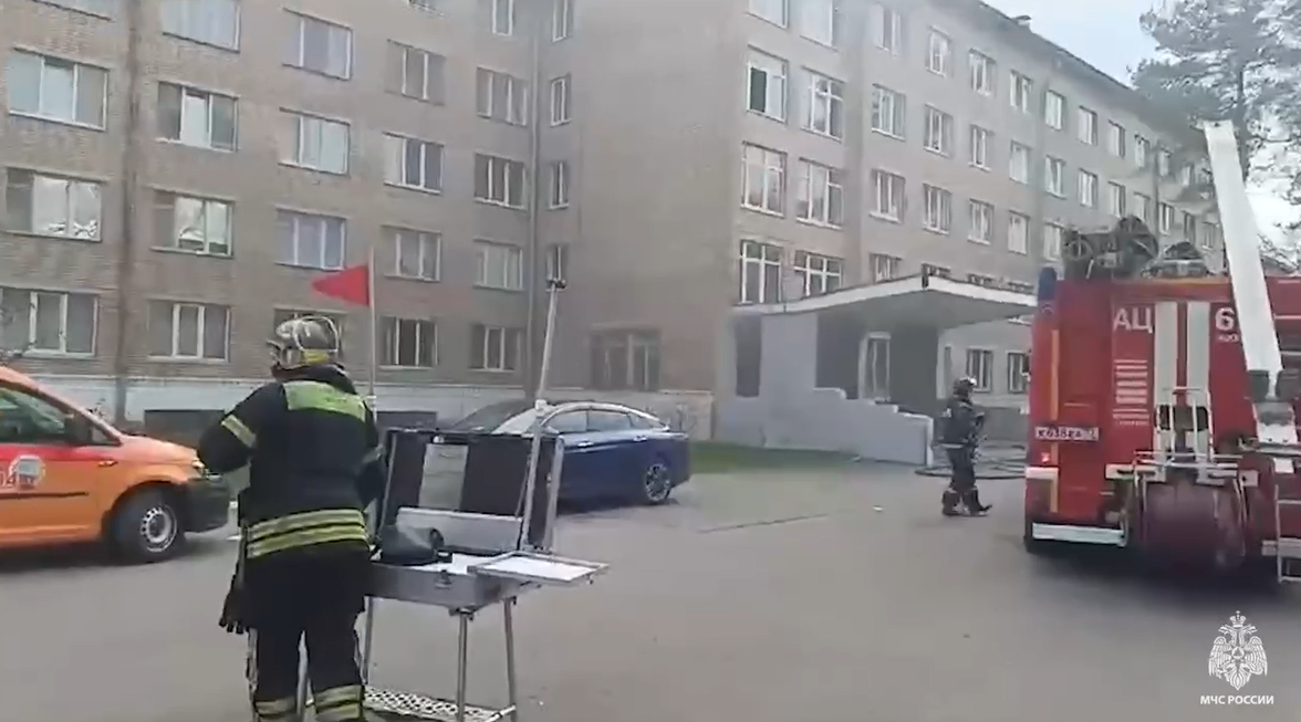 В Москве в общежитии академии ветеринарной медицины произошел пожар