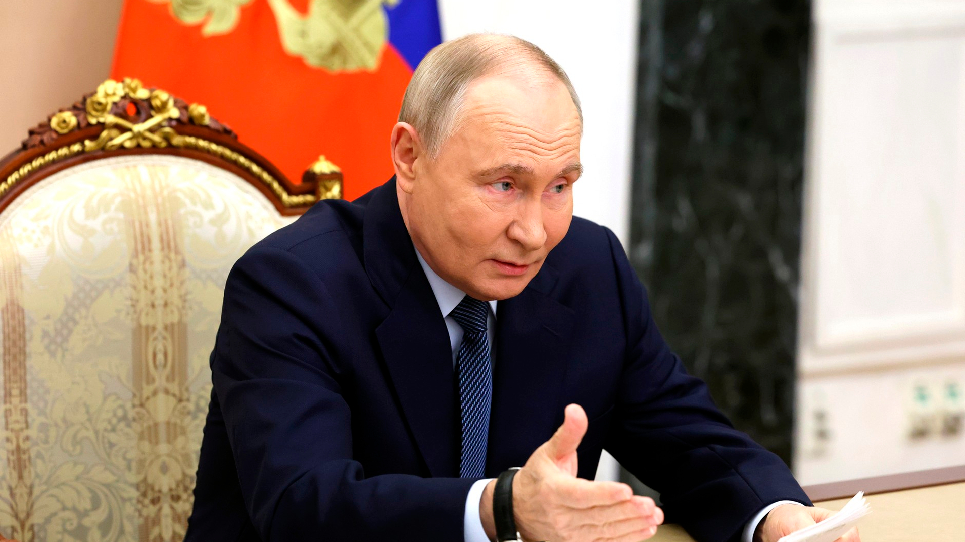 Путин подписал закон об ужесточении наказания за организацию незаконной миграции