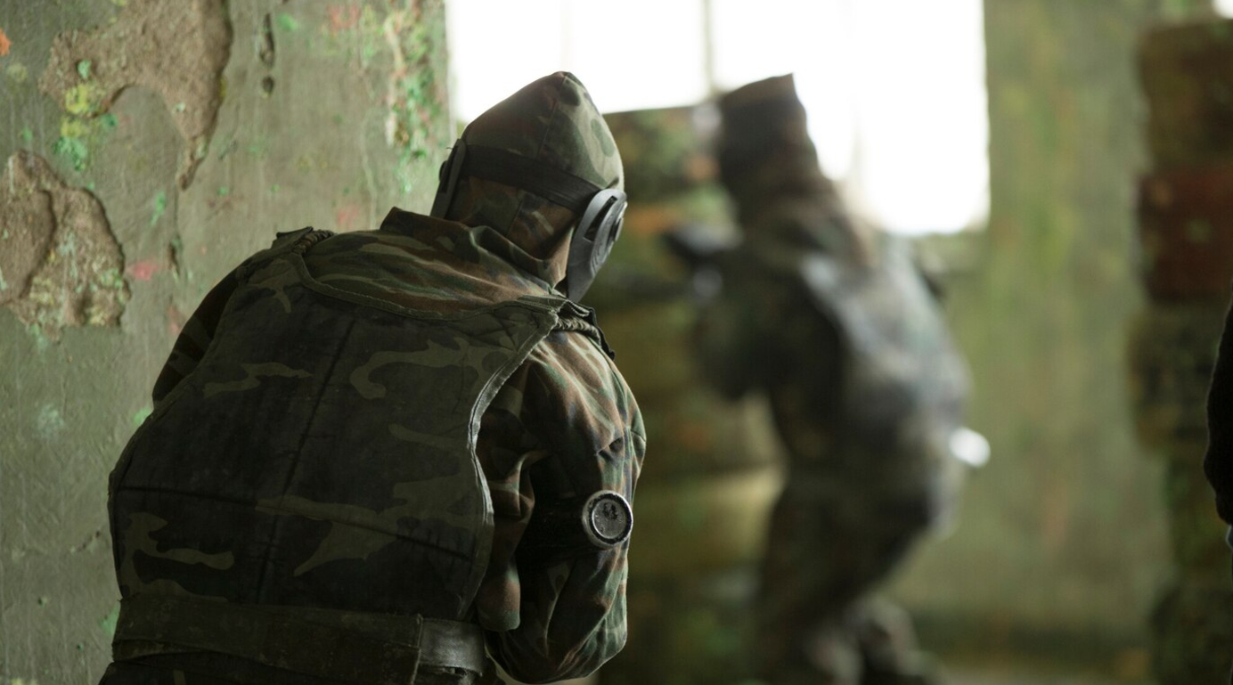 Боевиков ВСУ в Польше учили стрелять на симуляторах