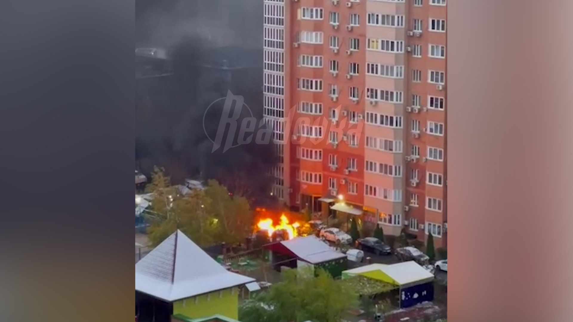В Краснодаре из-за пьяного водителя сгорели 5 автомобилей