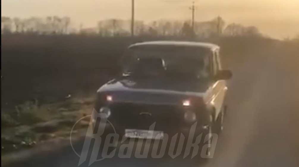 В Краснодарском крае заметили рассекавшего на машине 9-летнего ребенка