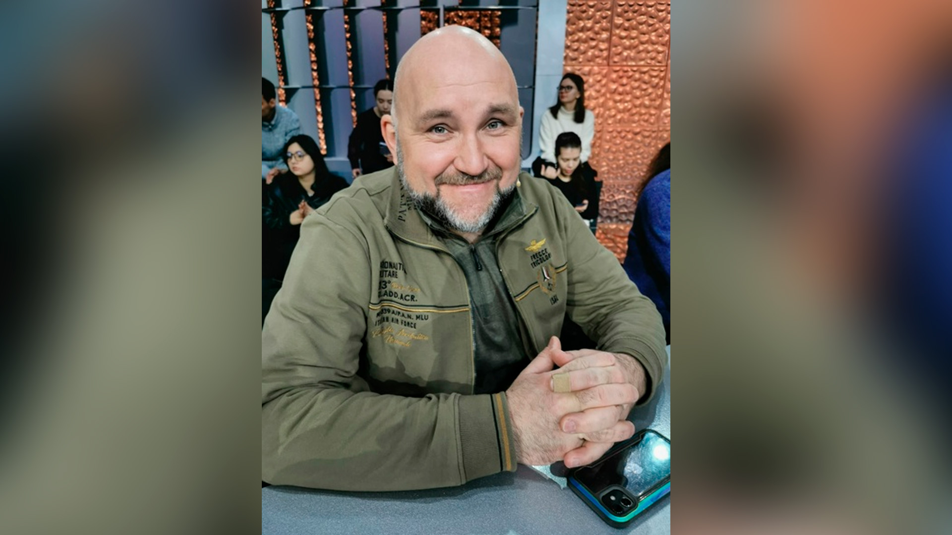 В результате ДТП в Луганске погиб военкор Anna News Сергей Ярцев