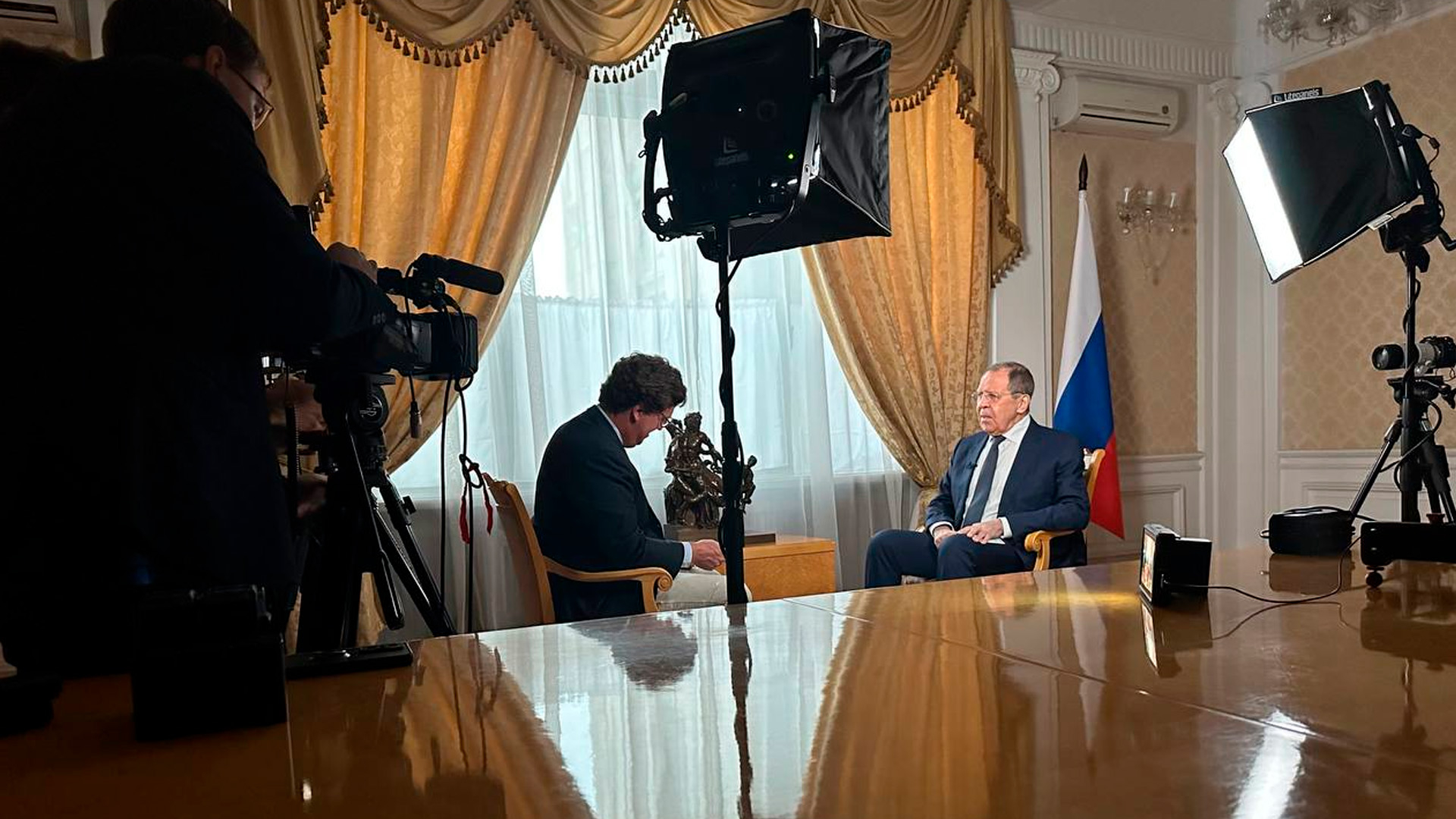 Украина, контакты с США и запуск «Орешника»: Карлсон опубликовал интервью с Лавровым