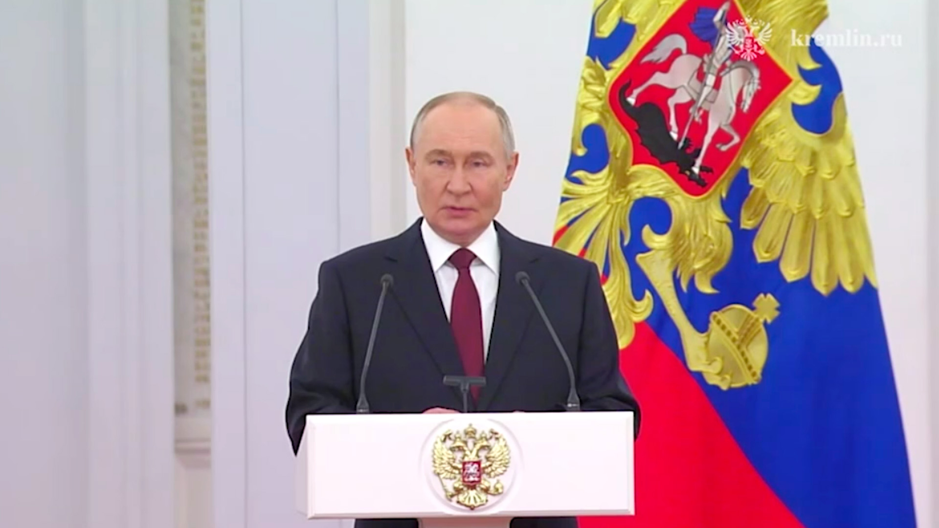 Путин: Россию сломить невозможно, на ее стороне правда и сила духа