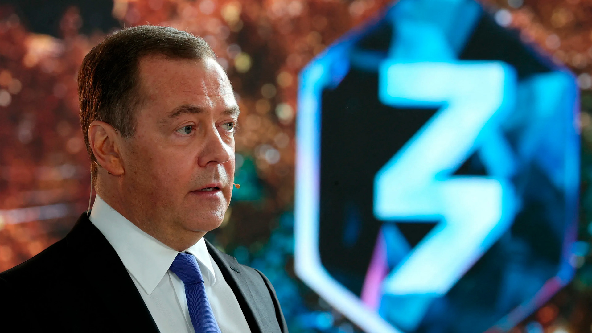 Дмитрий Медведев назвал «агонией бандеровского режима» теракт в Москве