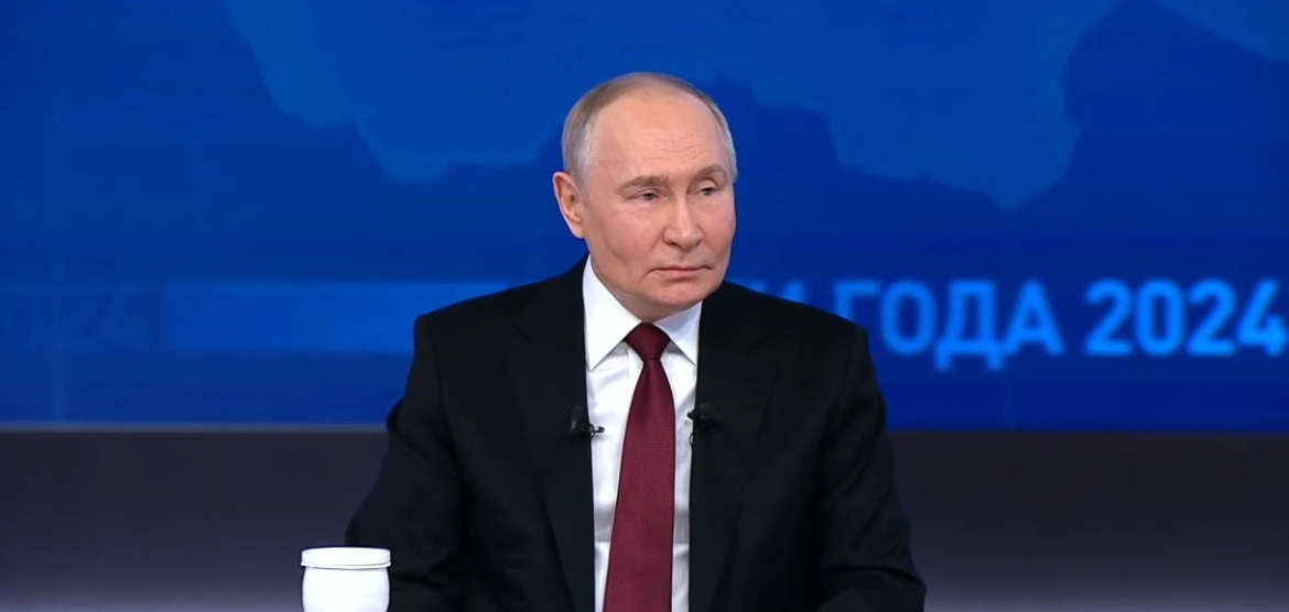 Путин назвал решение перевести федеральные органы в регионы правильным