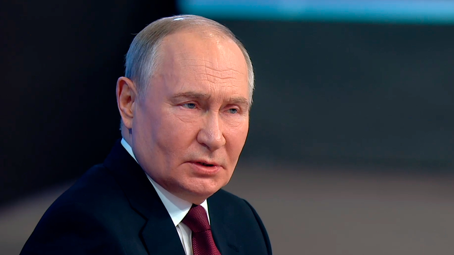 Путин: российские военные точно выбьют ВСУ из Курской области