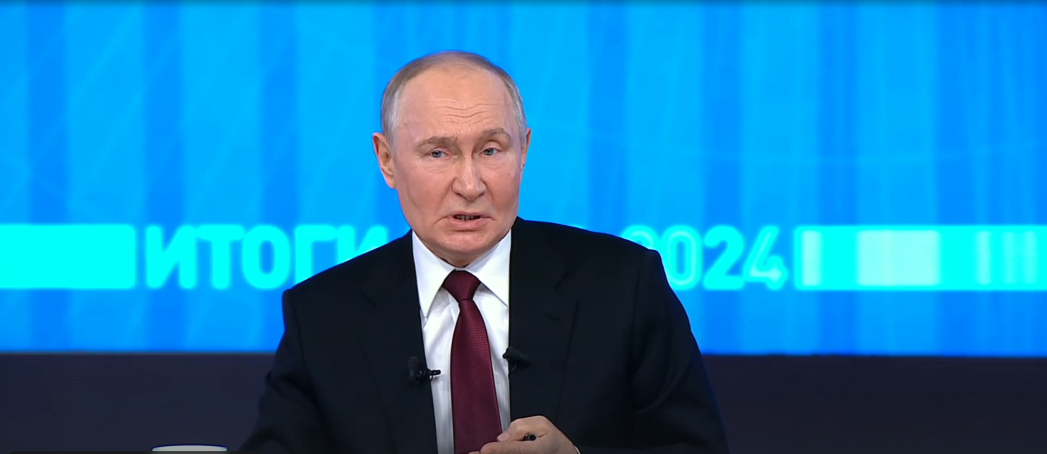 Путин назвал безобразием отказ банков выдавать семейную ипотеку