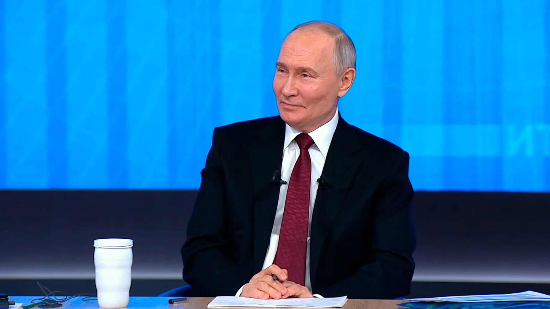 Президент осадил нетерпеливого американского журналиста