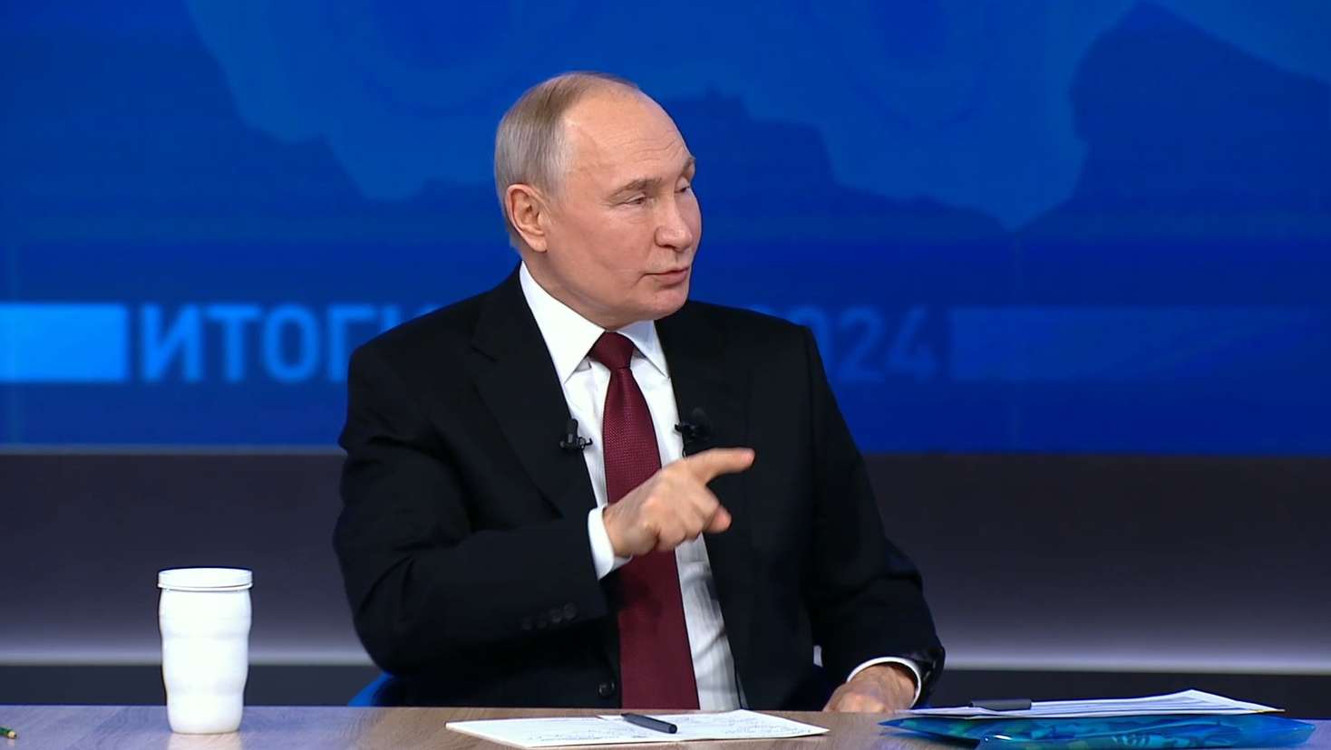 Путин заявил, что не знает о происхождении названия «Орешника»