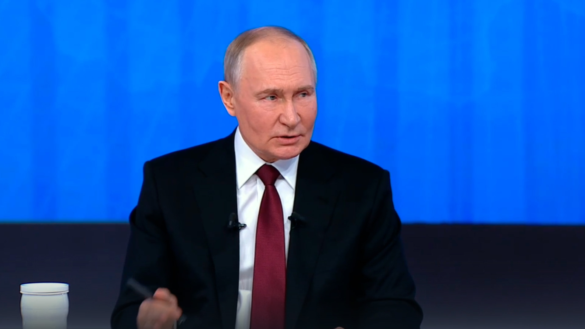 Путину доложили о задержании в Словакии диверсантов с картами расположения энергообъектов