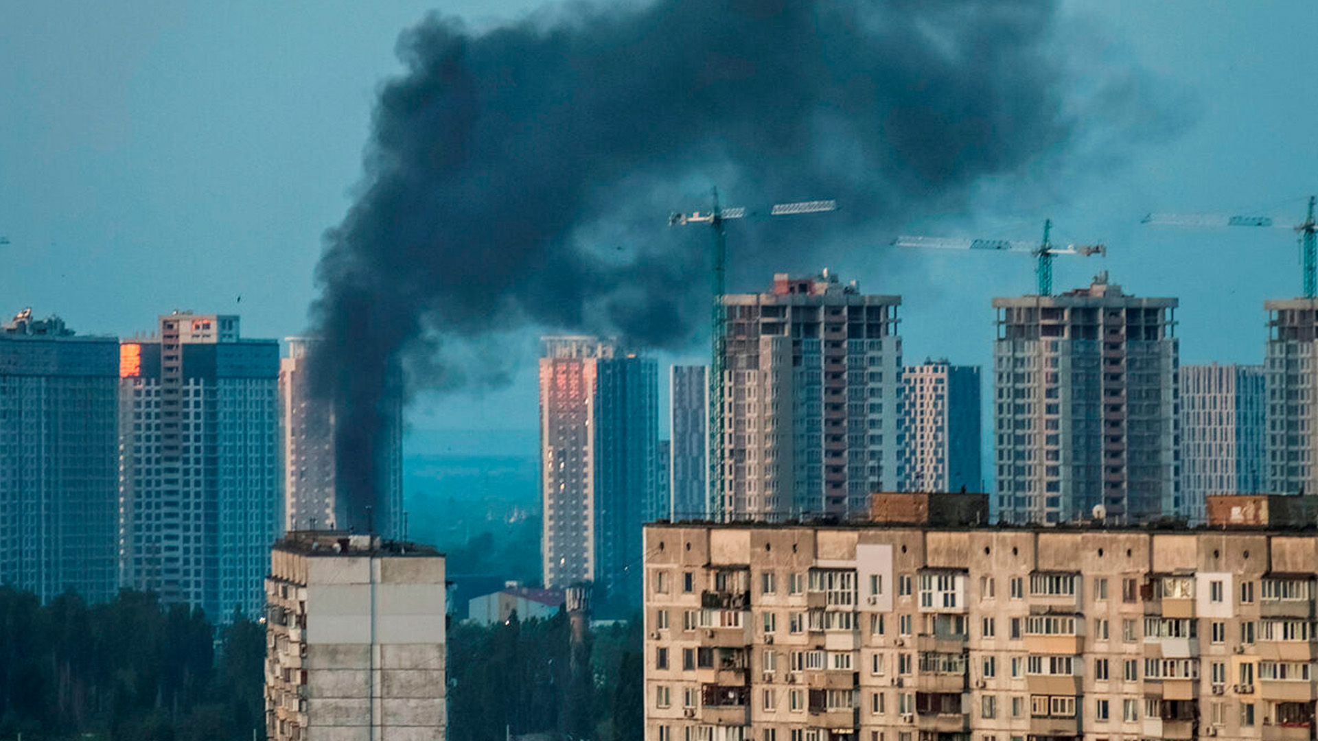 В украинской столице прогремели мощные взрывы