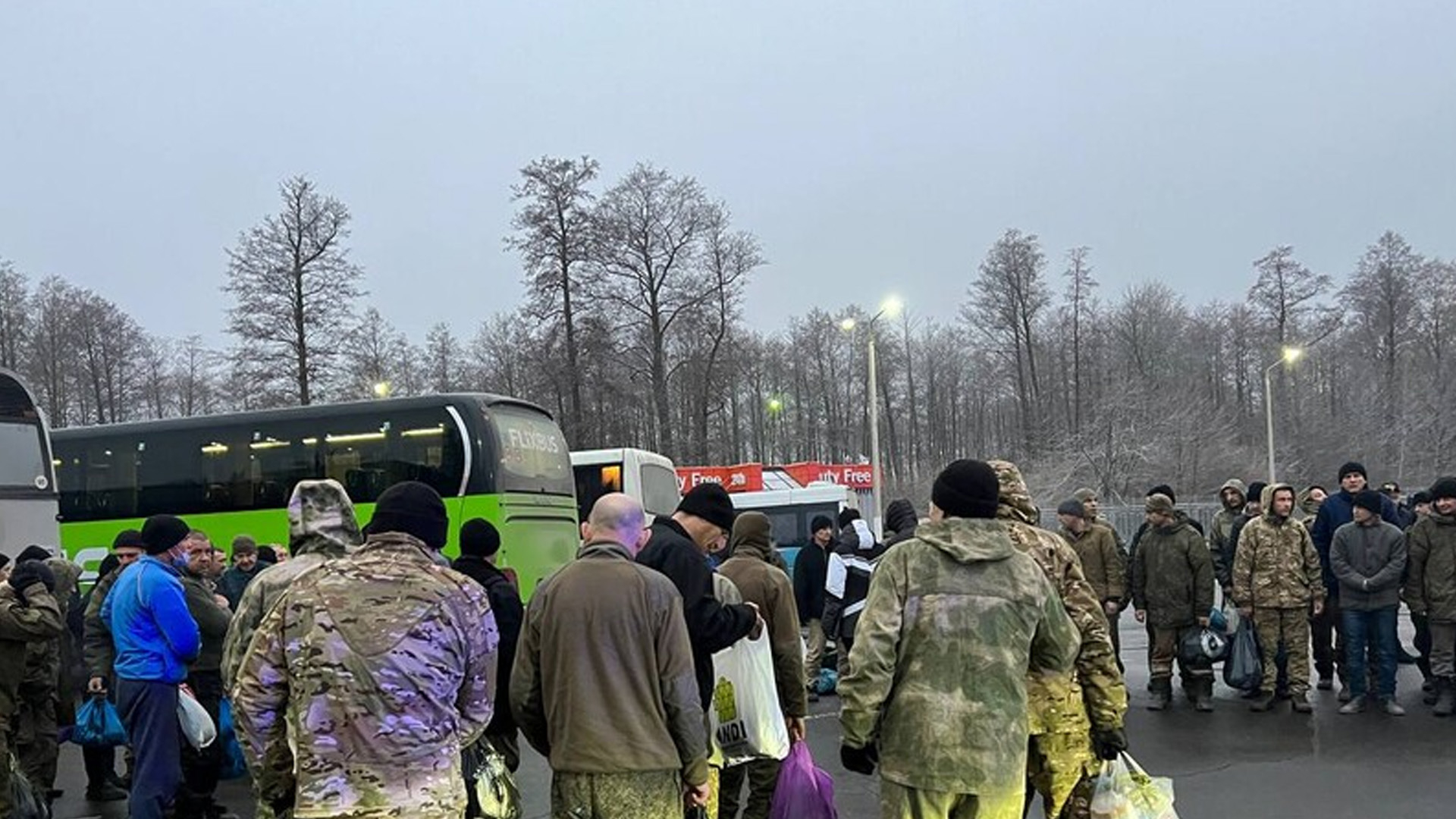 Россия и Украина провели обмен пленными 25 на 25