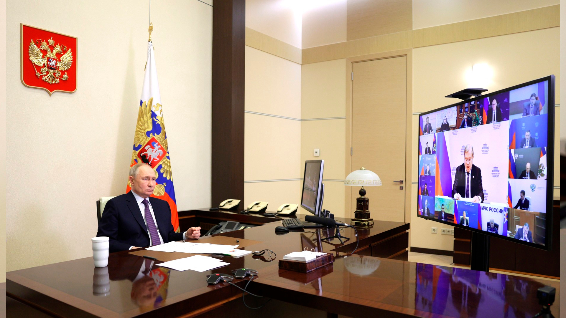 Путин поручил провести проверку состояния танкерного флота России