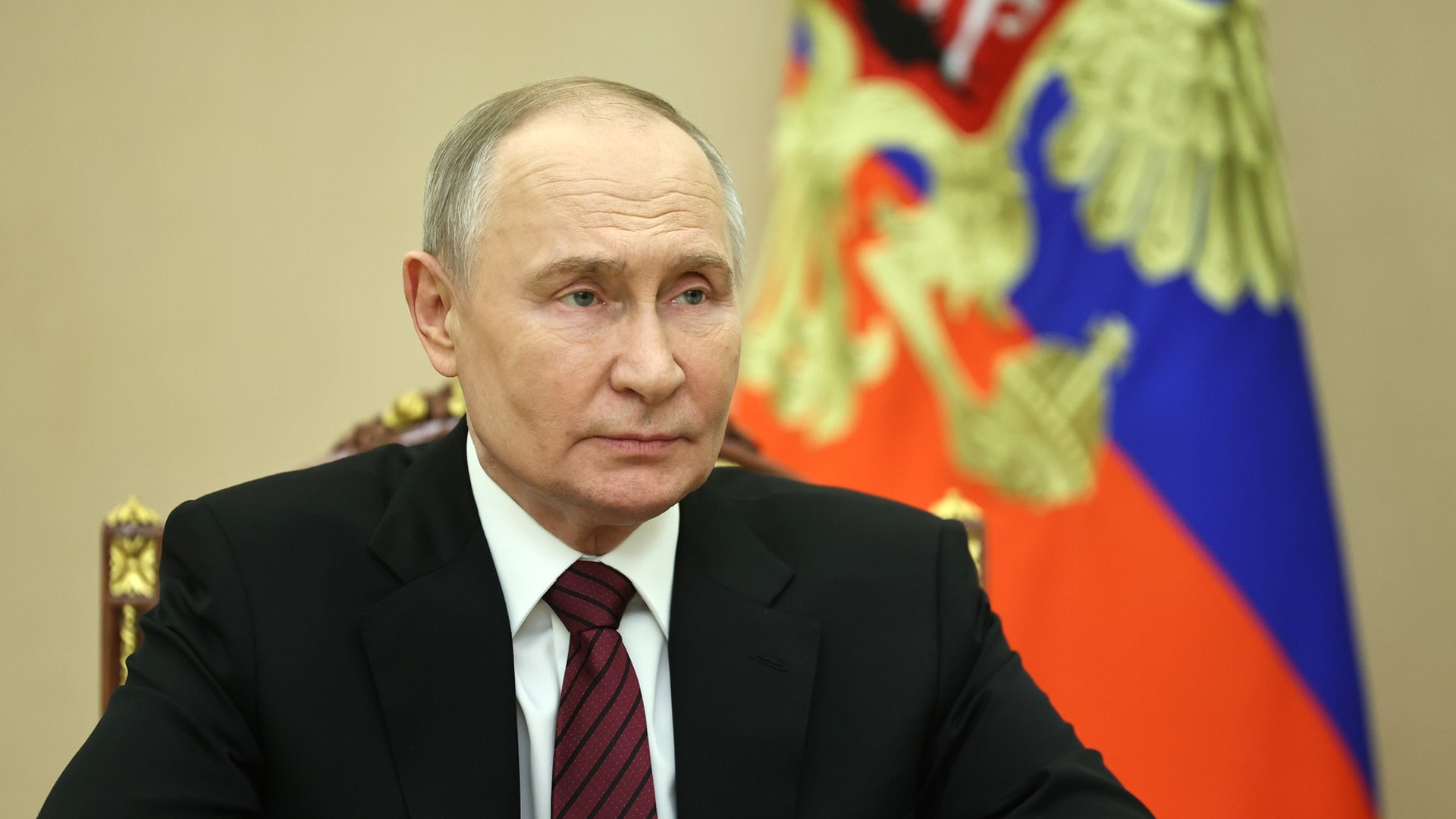 Путин объяснил, кто заставит Зеленского отменить запрет на переговоры
