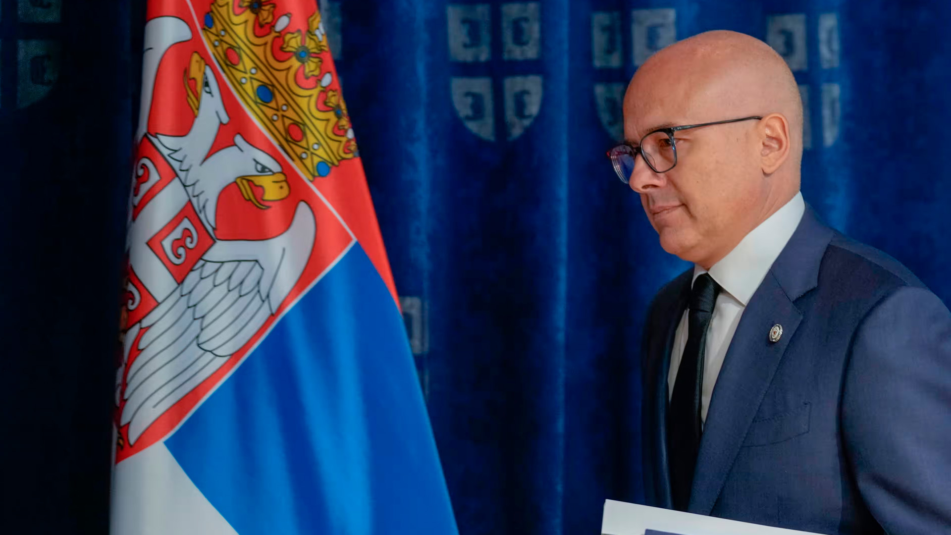 Сербский премьер-министр подтвердил свой уход с должности