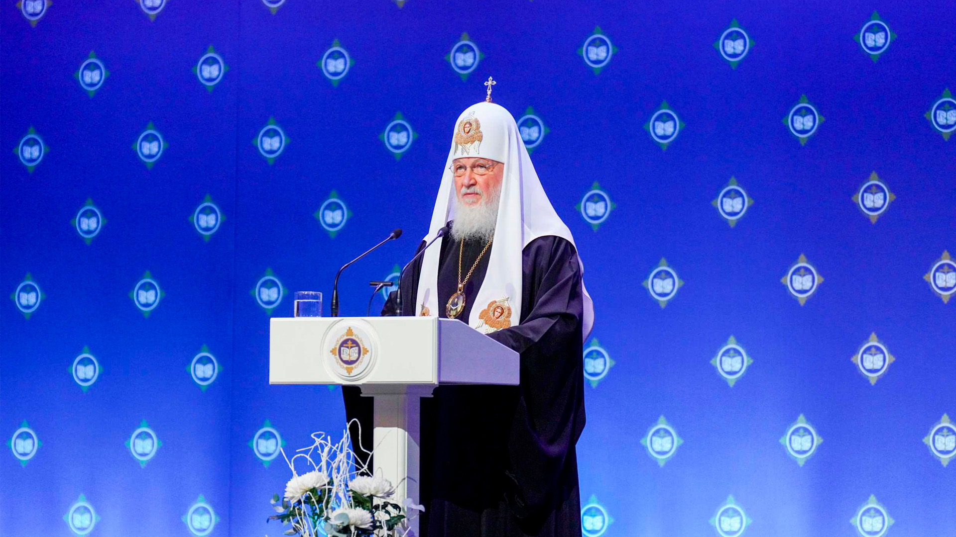 Патриарх Кирилл назвал многодетность непременным условием развития цивилизации России