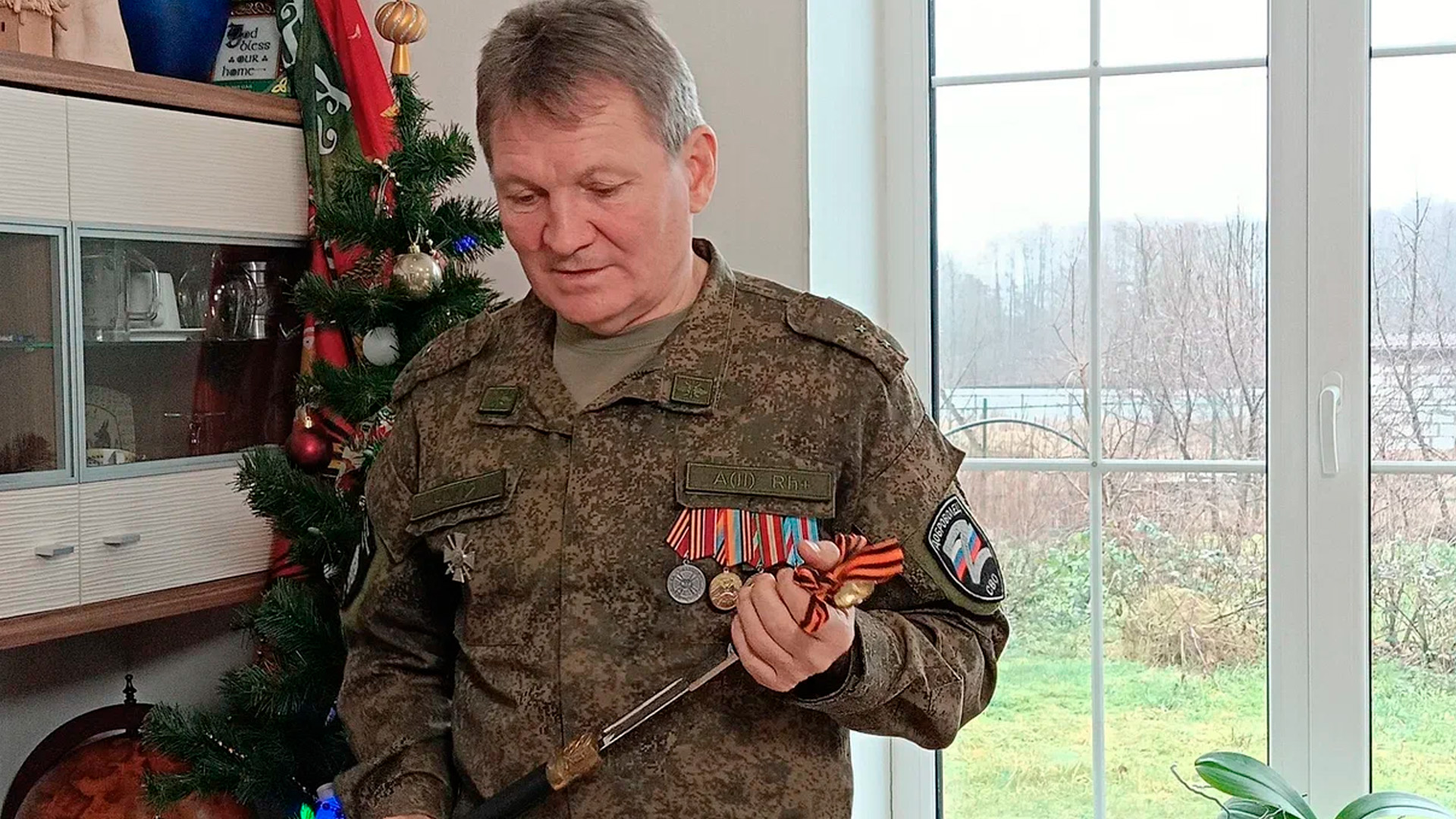 «Мы знаем, как там это необходимо»: история о том, как ветеран СВО стал фермером и продолжил помогать фронту