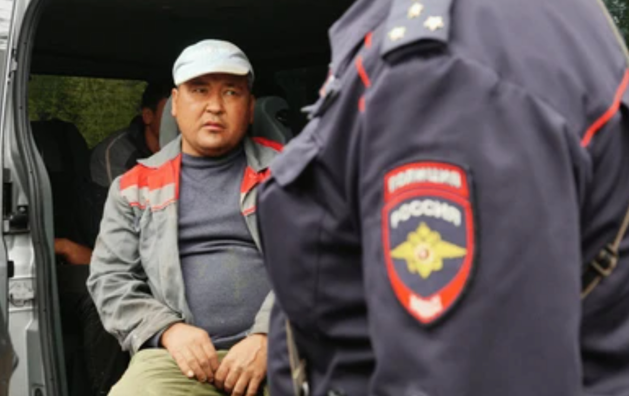 В РФ вступили в силу новые ограничения для мигрантов