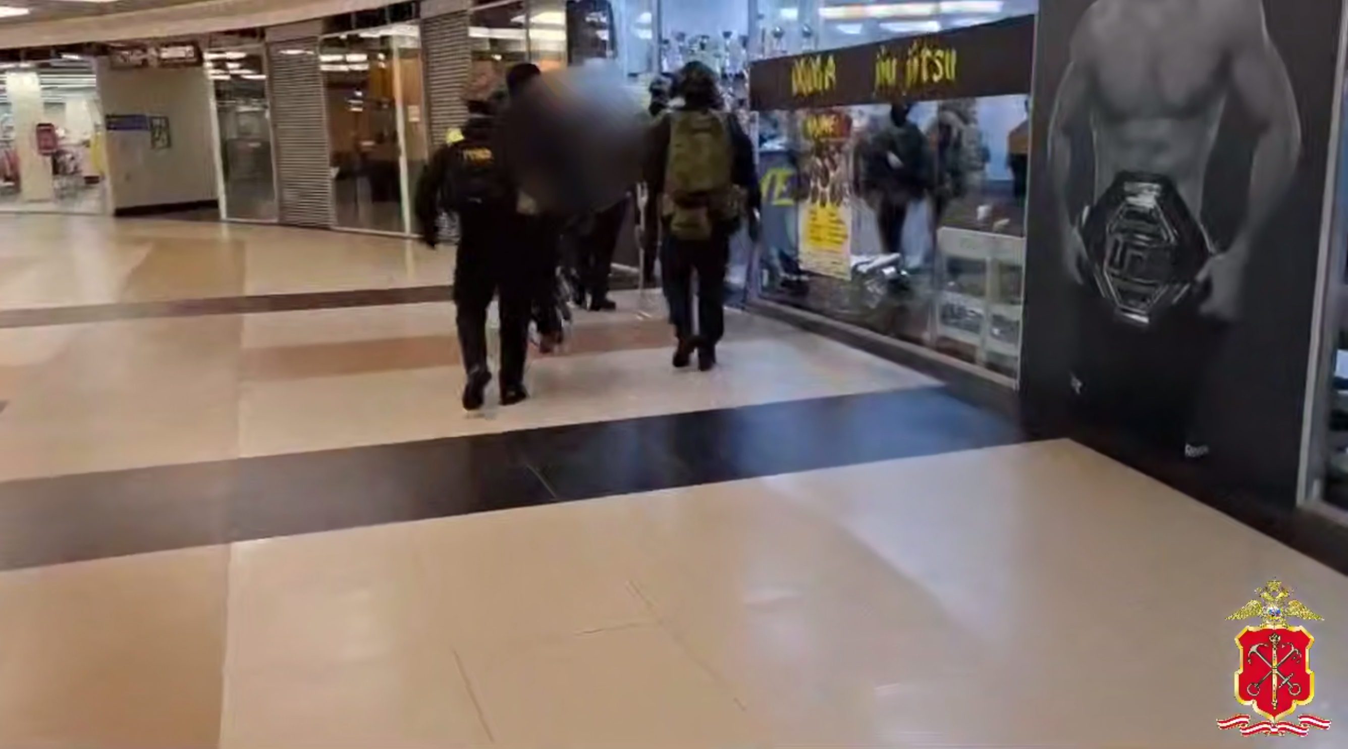 В Петербурге в ММА-клубе обнаружили 6 нелегалов