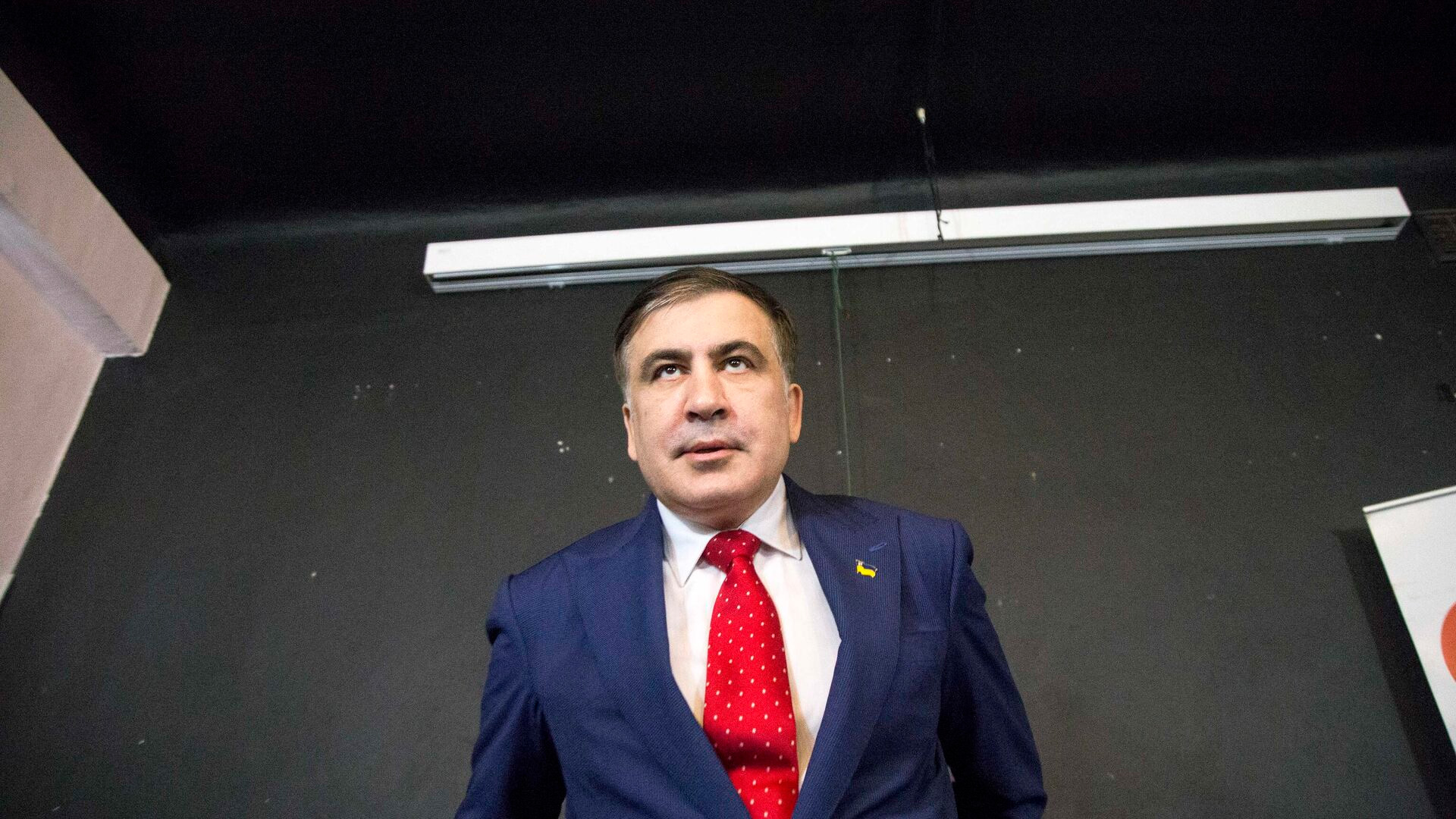В Грузии Михаила Саакашвили приговорили к 9 годам по делу о растрате