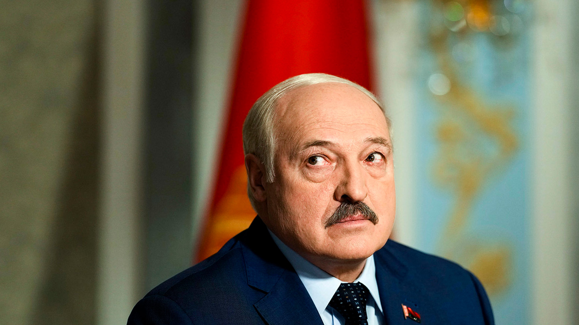 Лукашенко официально вступил в должность президента Белоруссии на 7-й срок