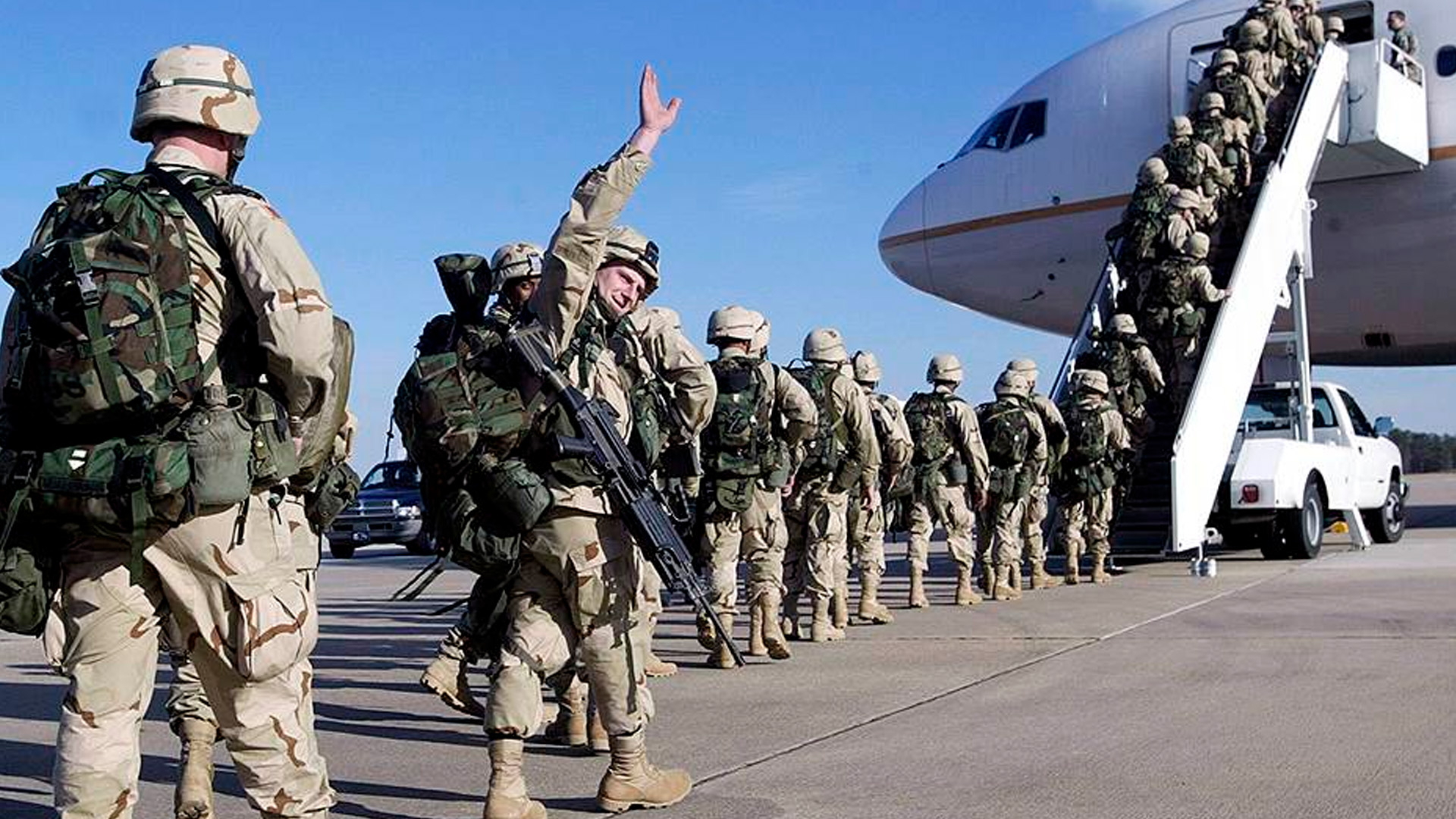 США начали выводить персонал и технику из хаба помощи Украине в Польше