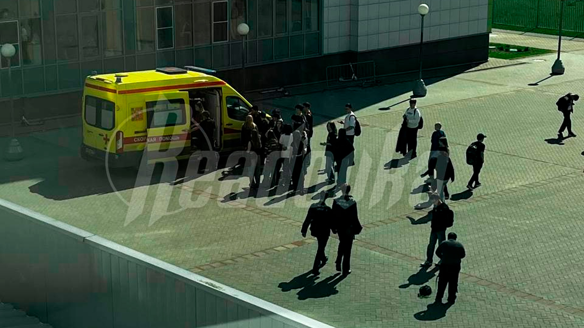 Два подростка избили мальчика до конвульсий в московской школе