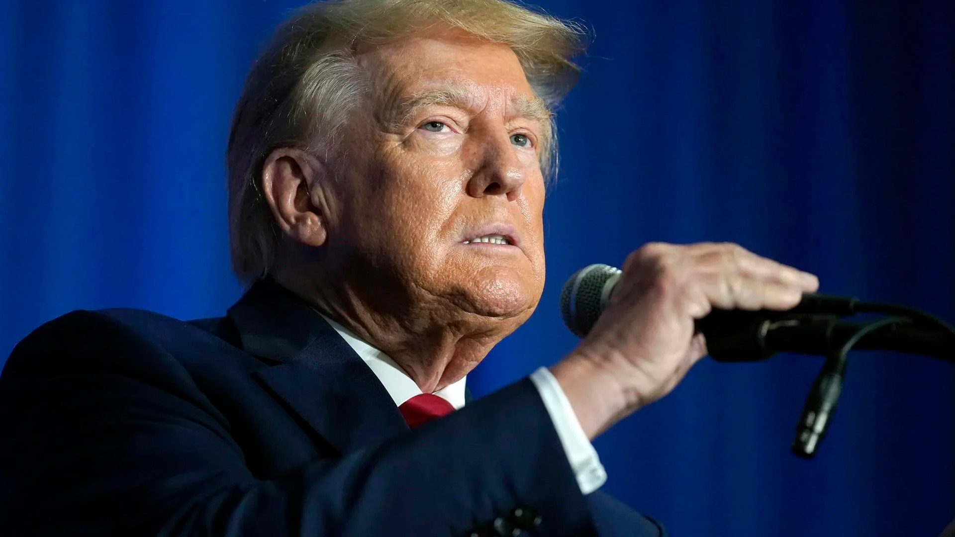 Трамп пригрозил России новыми санкциями в случае провала переговоров