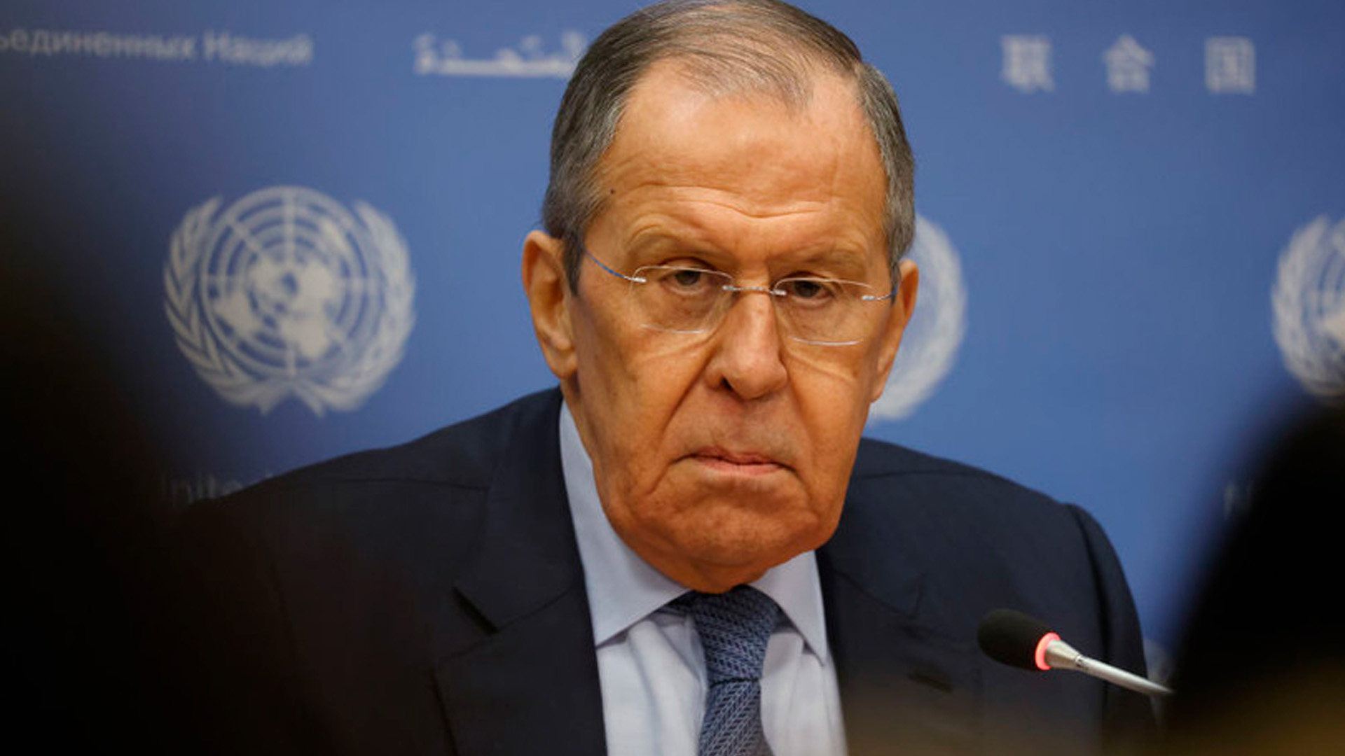 Лавров: РФ не оставил в беде православных верующих на Украине