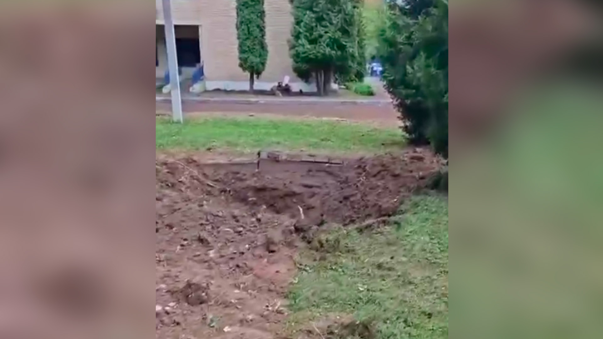 Возле детского сада в Домодедово упали обломки сбитого БПЛА