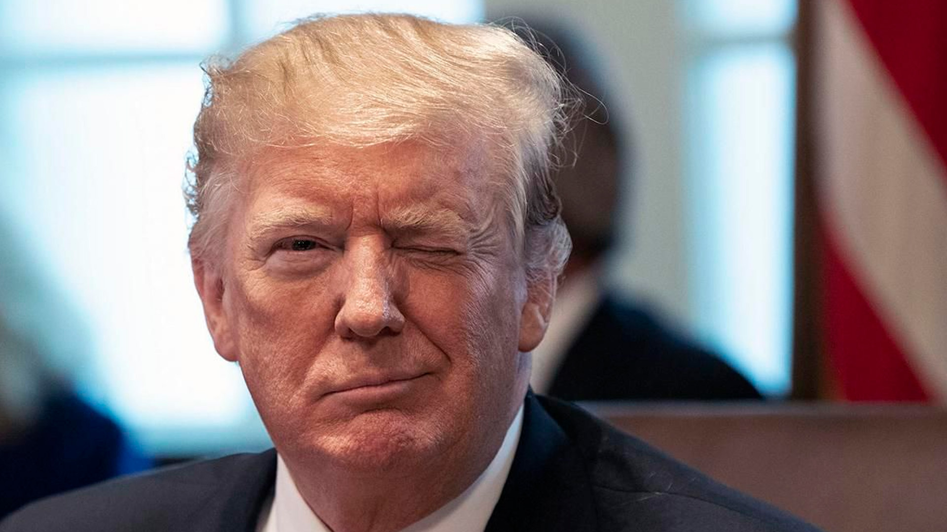 После разговора с Путиным Трамп отказался от требований к РФ по прекращению огня