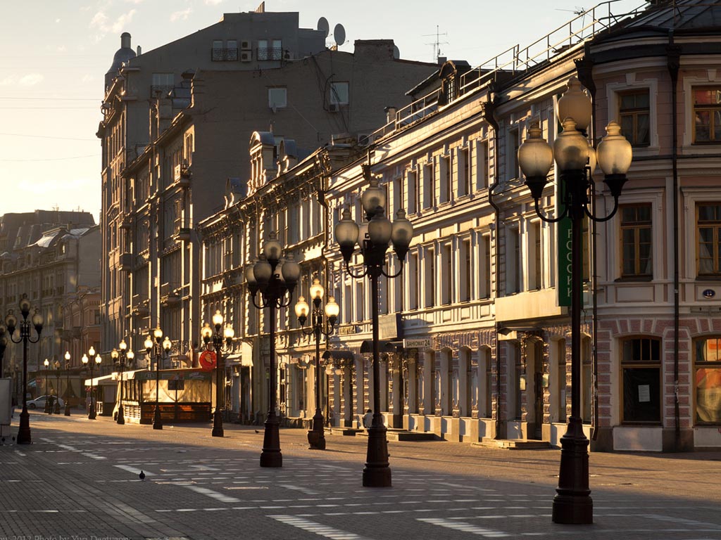 Московский попрошайка спалил свою квартиру на Арбате