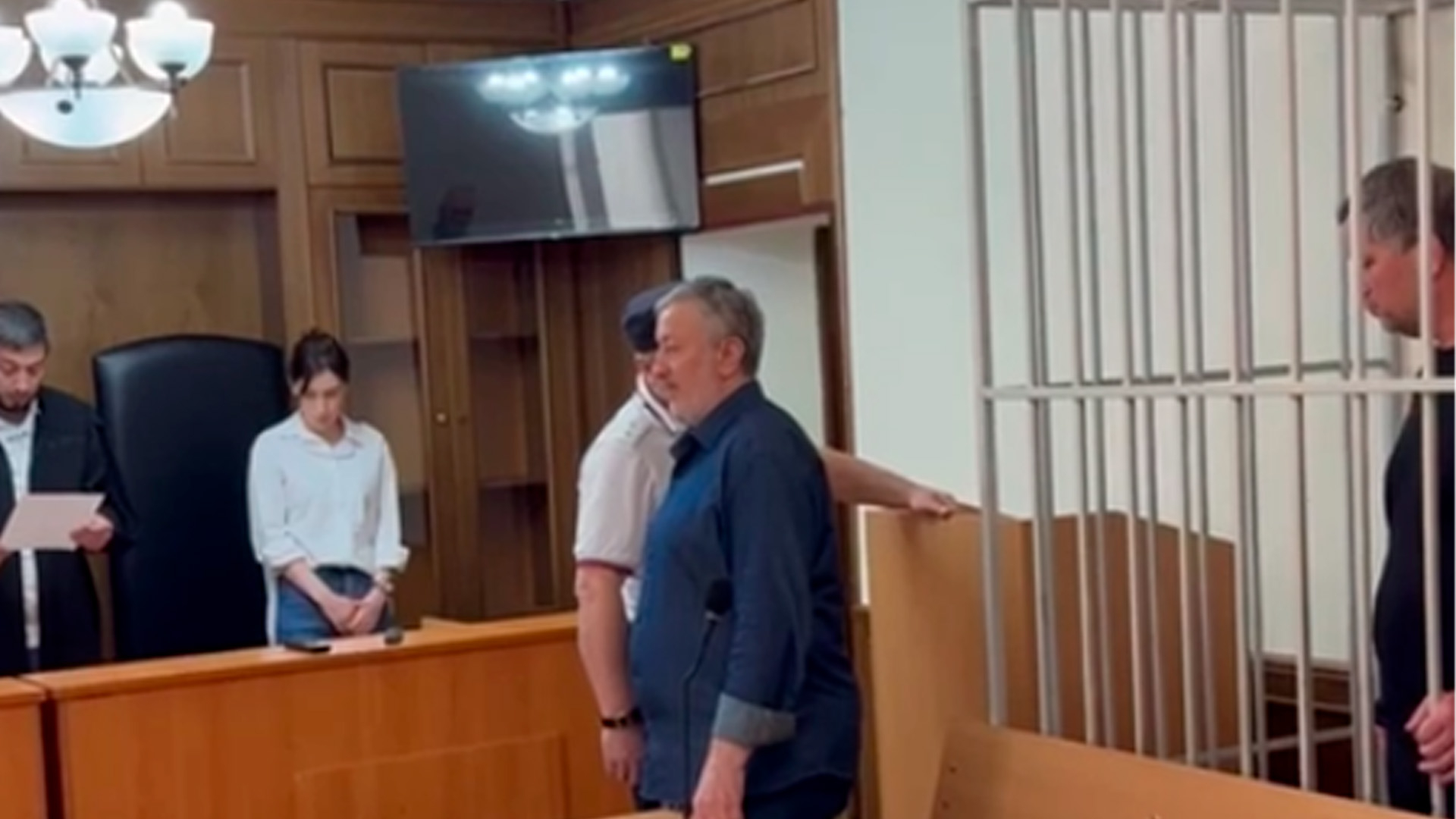 Главу Карабудахкентского района Дагестана арестовали по делу о мошенничестве