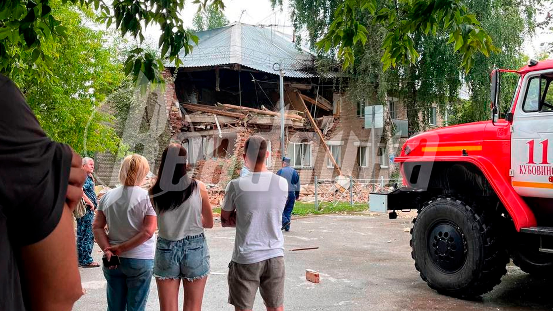 Взрыв прогремел в многоквартирном доме под Новосибирском