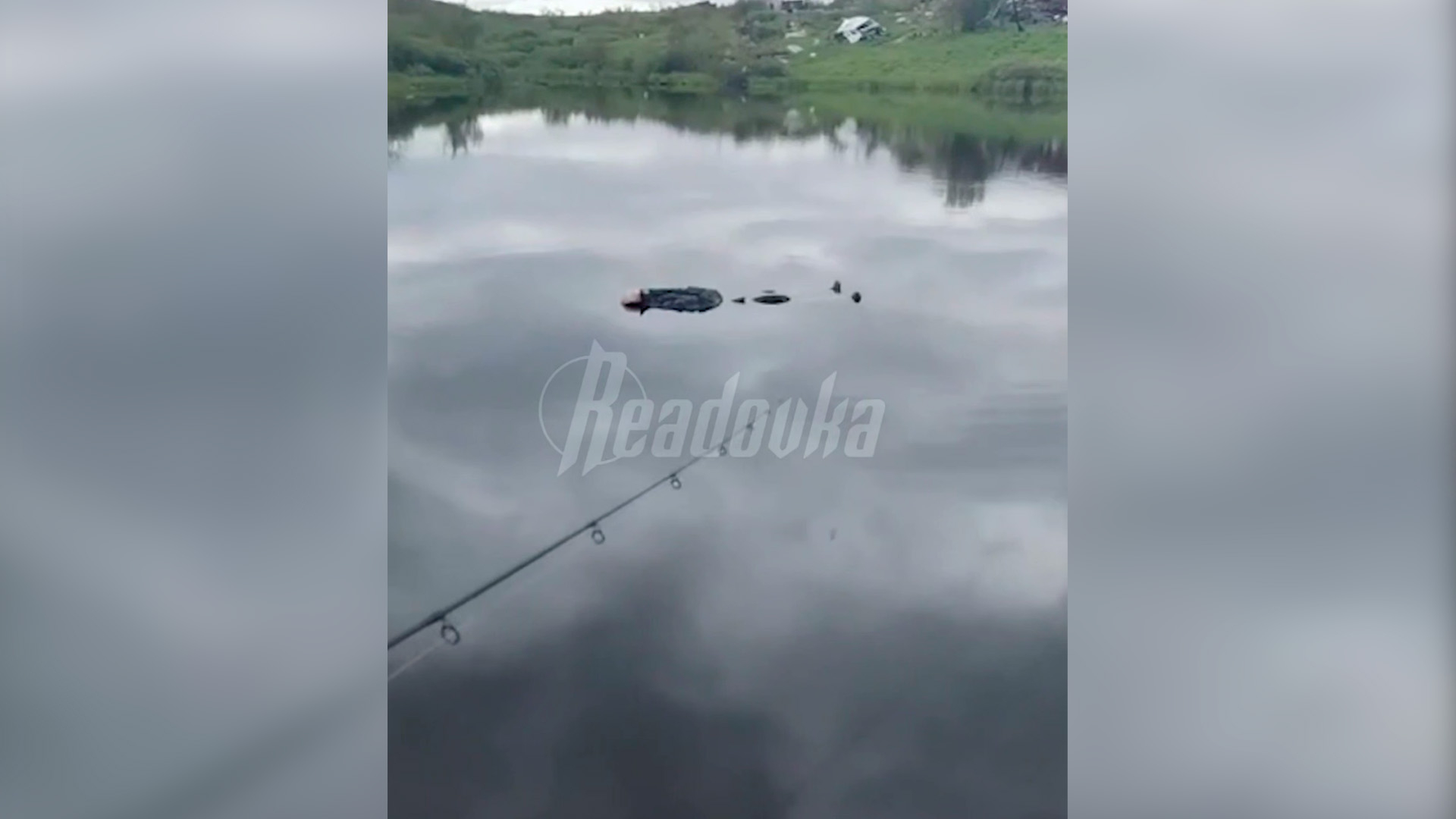 В Красноярском крае рыбаки выловили неудавшегося самоубийцу вместо рыбы