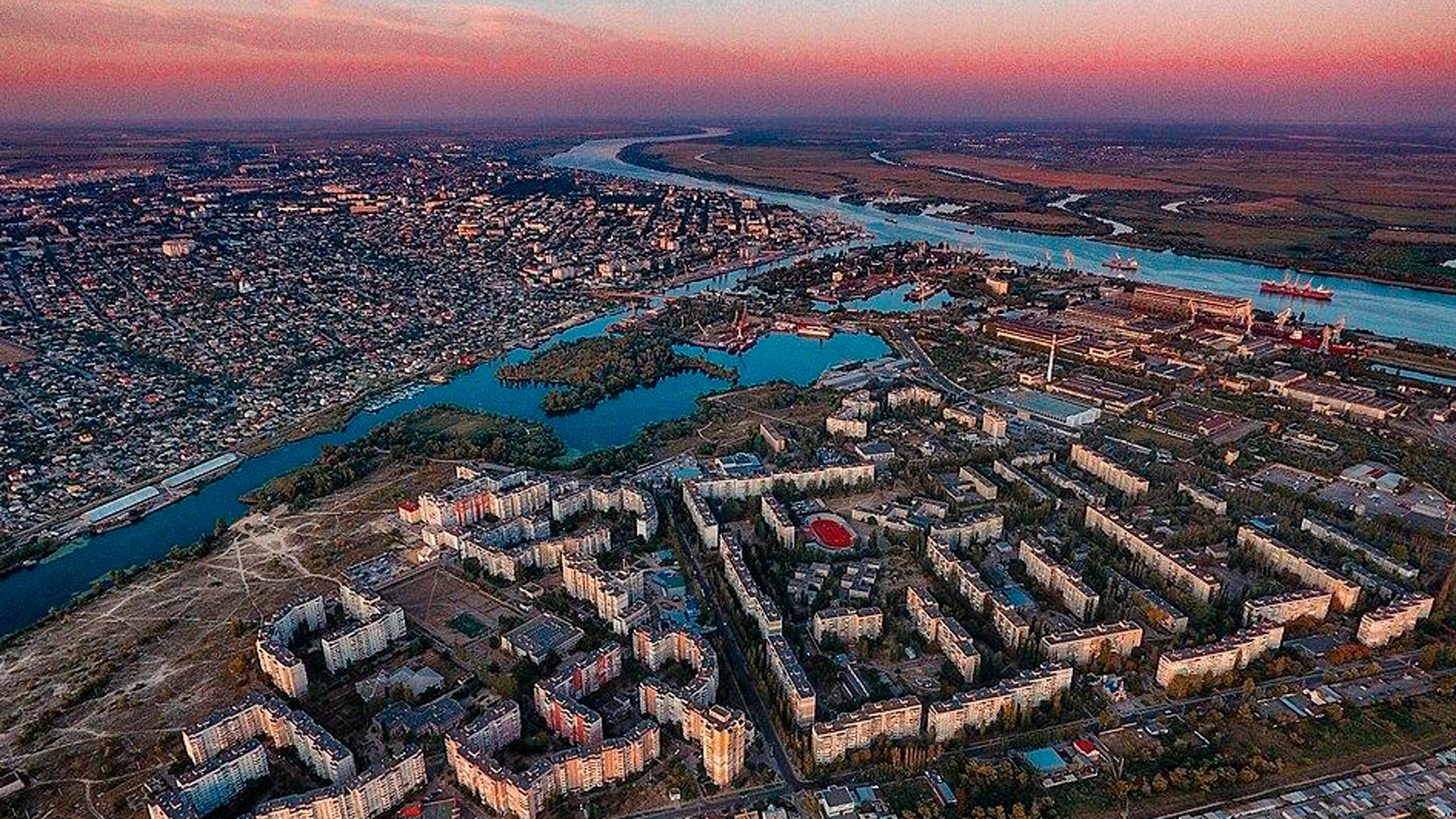 Украинские власти объявили эвакуацию на Карантинном острове в Херсоне