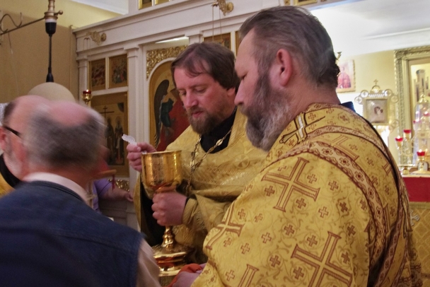Священник-сутенер должен был отправиться в крестный ход из Витебска в Смоленск