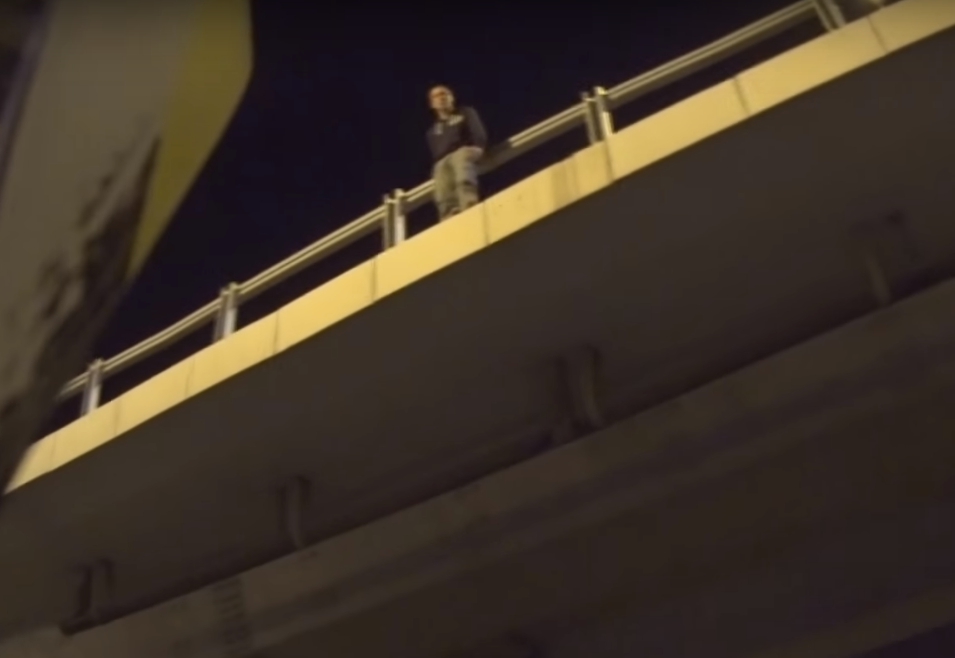 Видео: на трассе